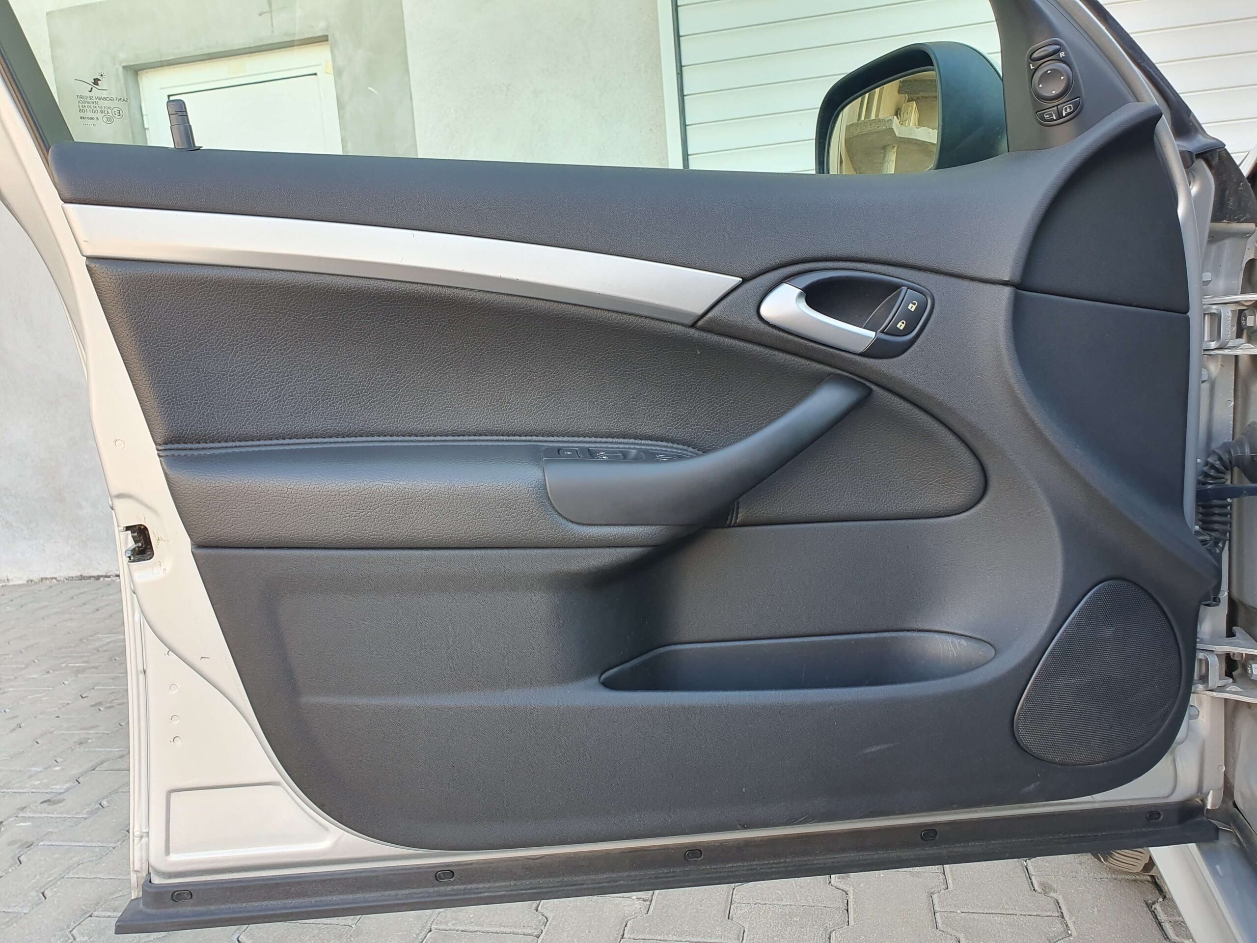 SAAB 9-3 NG 2.0T XWD Vector 2010. SS