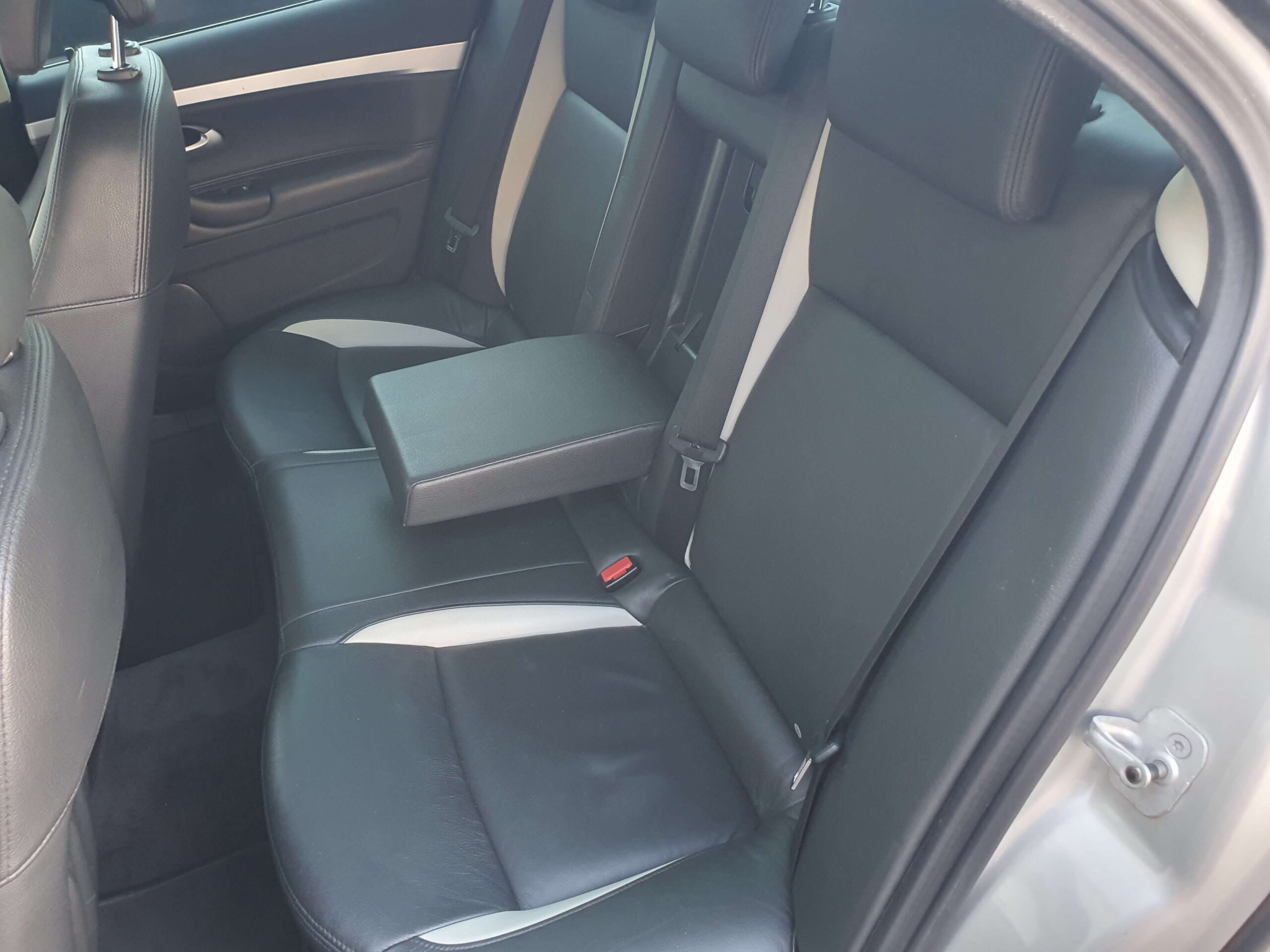 SAAB 9-3 NG 2.0T XWD Vector 2010. SS