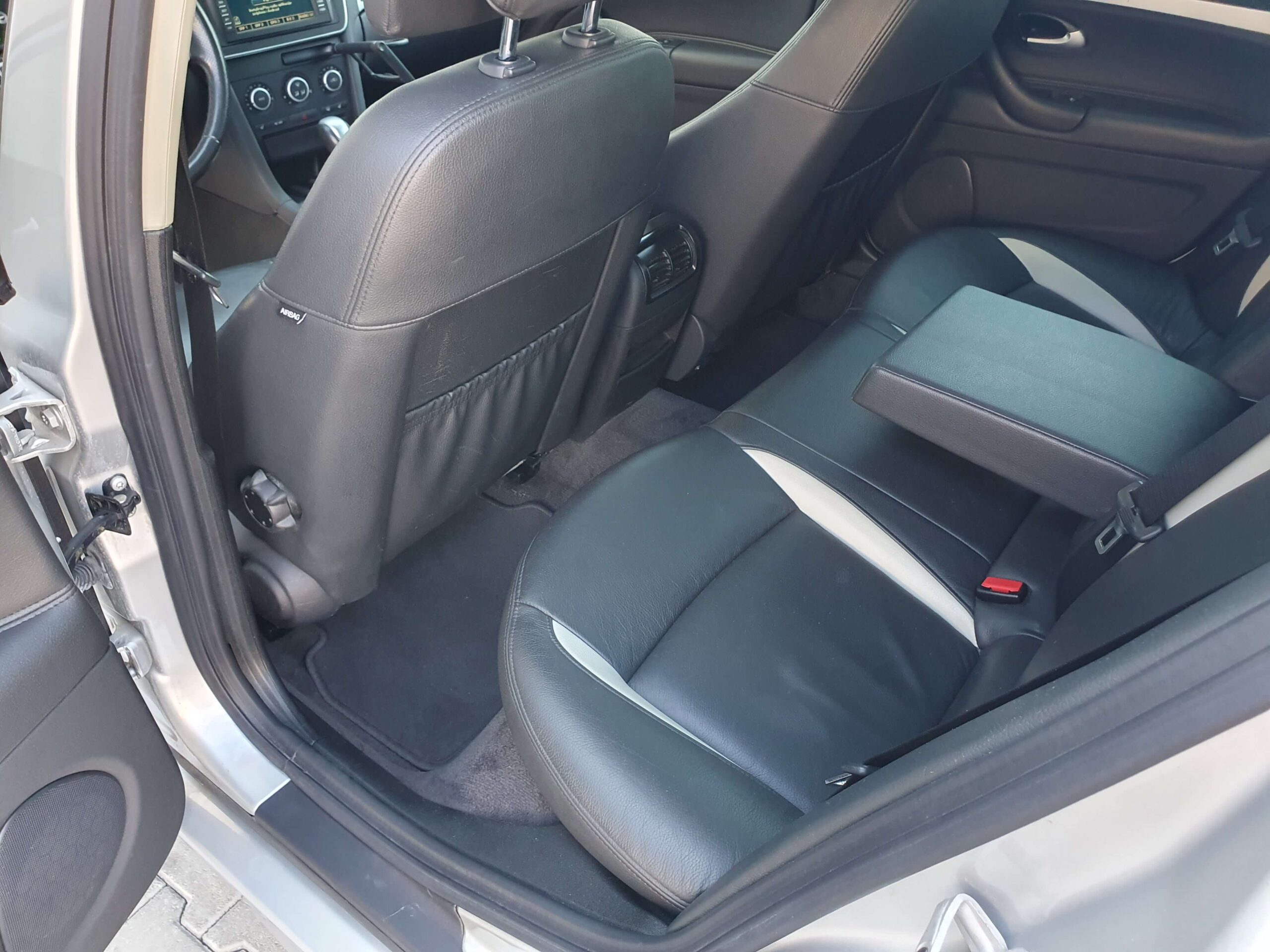 SAAB 9-3 NG 2.0T XWD Vector 2010. SS
