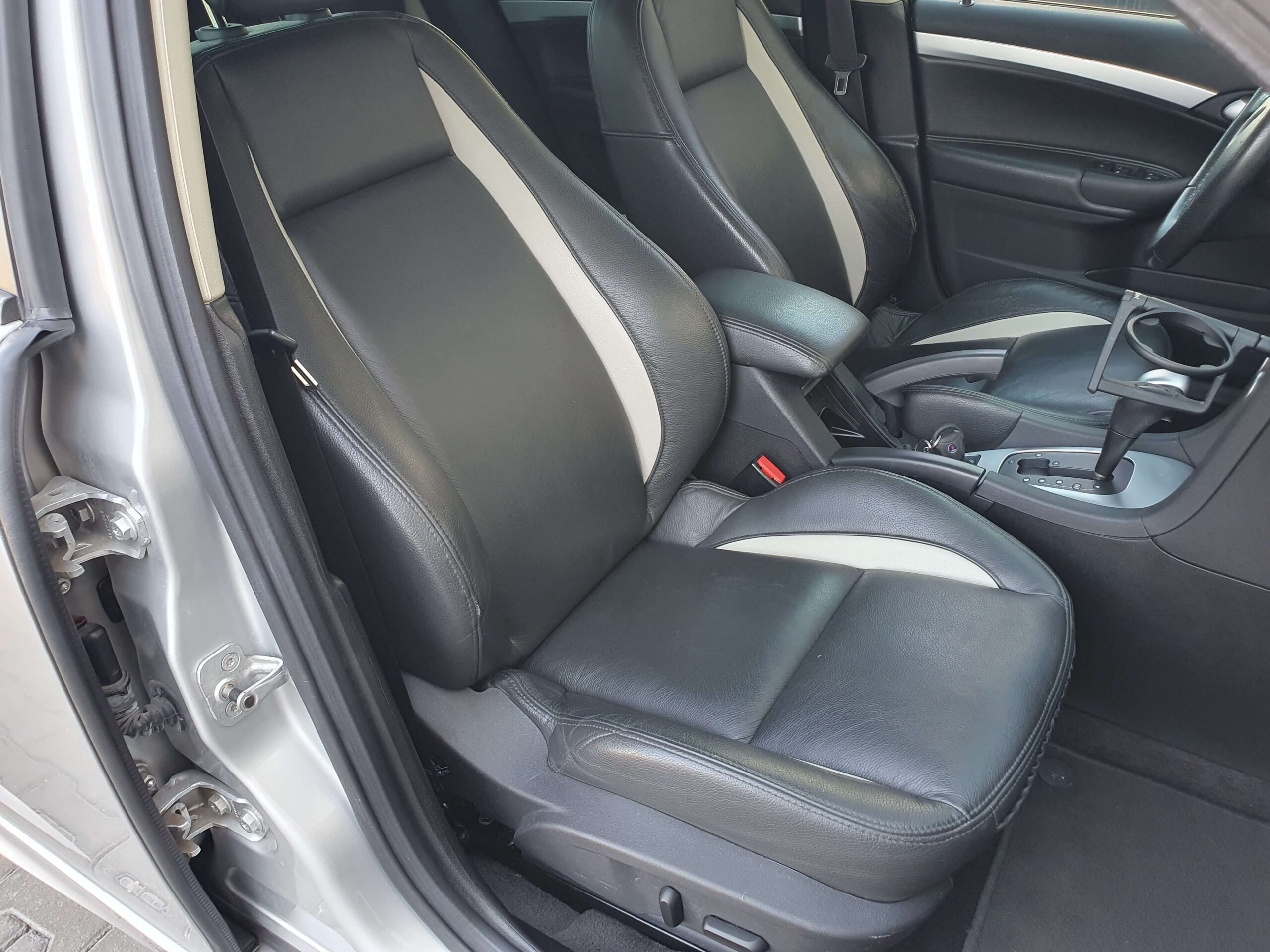 SAAB 9-3 NG 2.0T XWD Vector 2010. SS